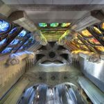 Detalle de la Sagrada Familia en l'Eixample de Barcelona