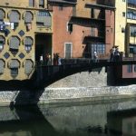 Puente Onyar de Girona. Ruta del centro histórico