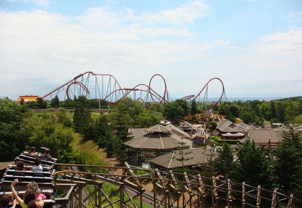 Diablo: El tren de la mina, Port Aventura Diablo: El tren de la mina, Port Aventura