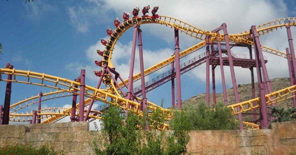 Visitar Terra Mítica con niños