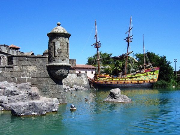 Hotel Sevilla + Entradas Isla Mágica Hotel Sevilla + Entradas Isla Mágica