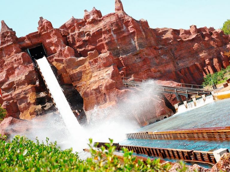 Atracciones de agua en Parque Warner Madrid